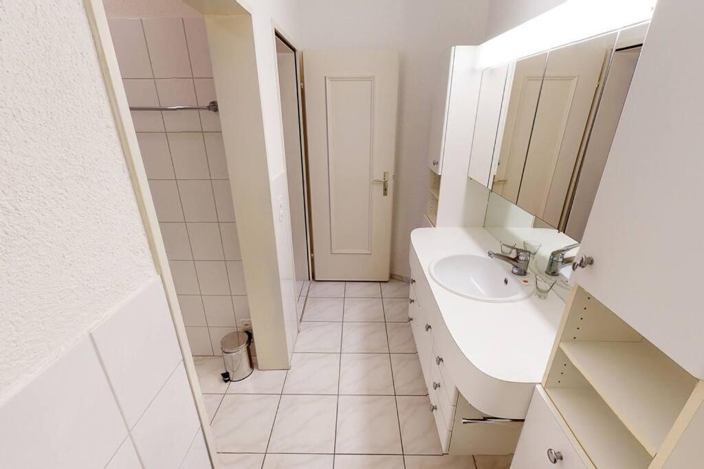 Executive 1 Bedroom Flat, City Center Цюрих Экстерьер фото