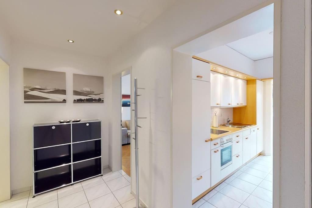 Executive 1 Bedroom Flat, City Center Цюрих Экстерьер фото